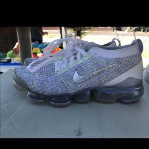 Nike air vapormax shoes